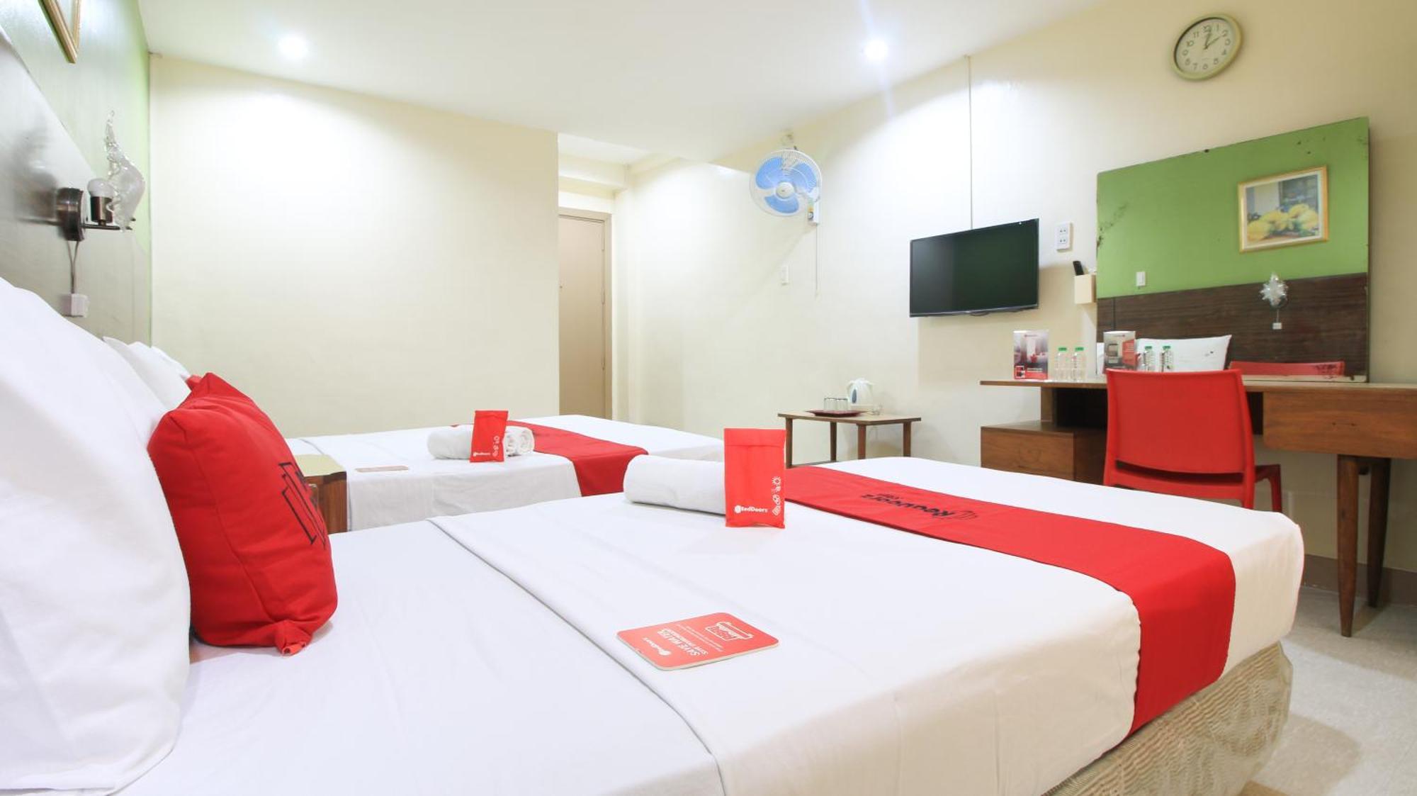 Reddoorz Plus @ Chinatown Binondo Manila Eksteriør billede