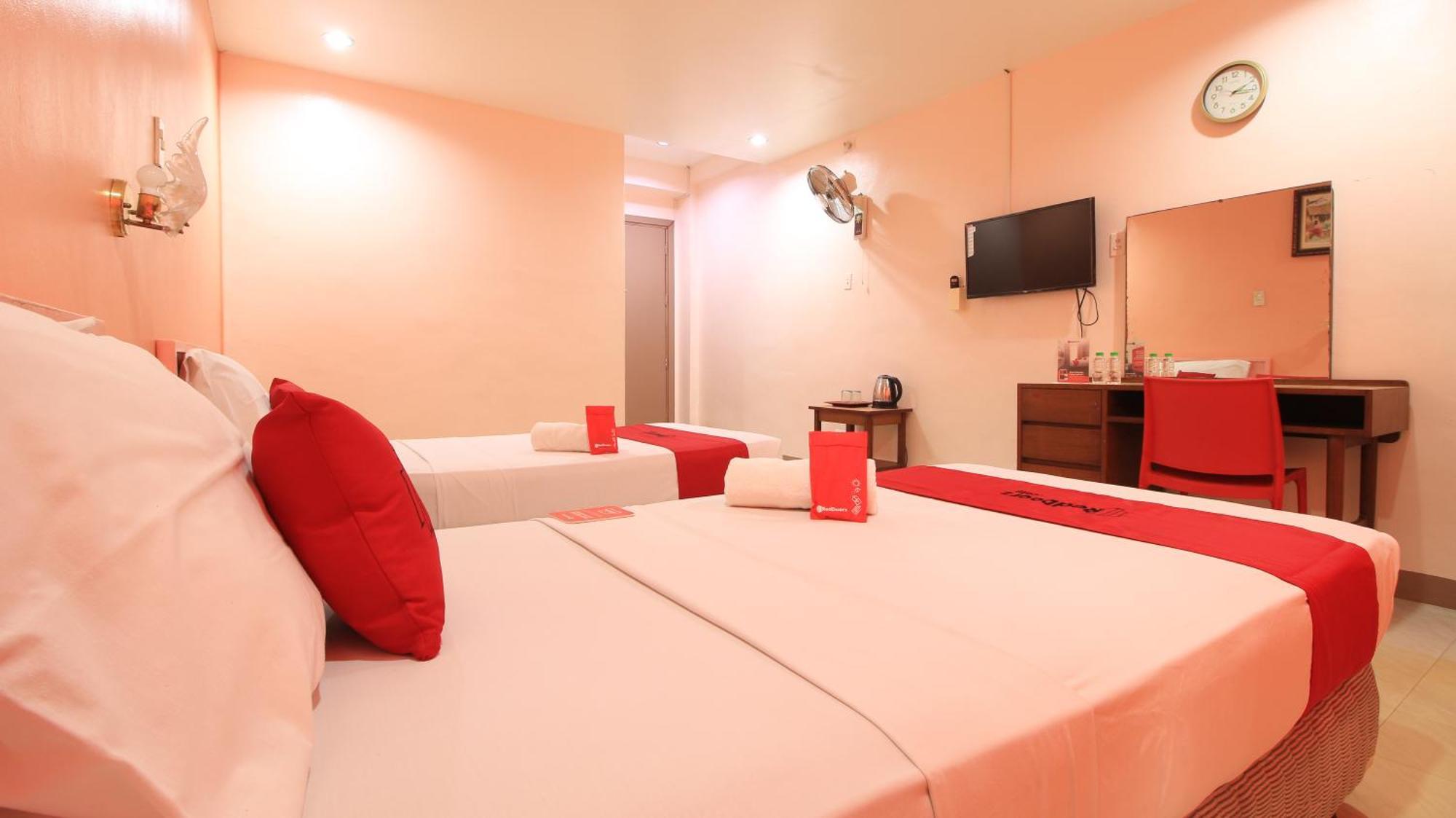 Reddoorz Plus @ Chinatown Binondo Manila Eksteriør billede