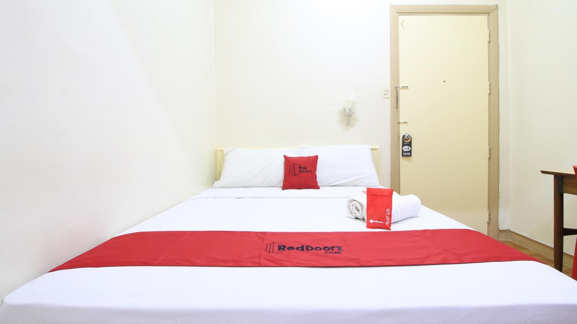Reddoorz Plus @ Chinatown Binondo Manila Eksteriør billede