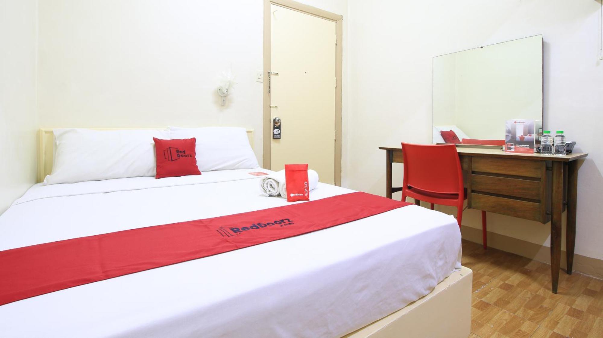 Reddoorz Plus @ Chinatown Binondo Manila Eksteriør billede