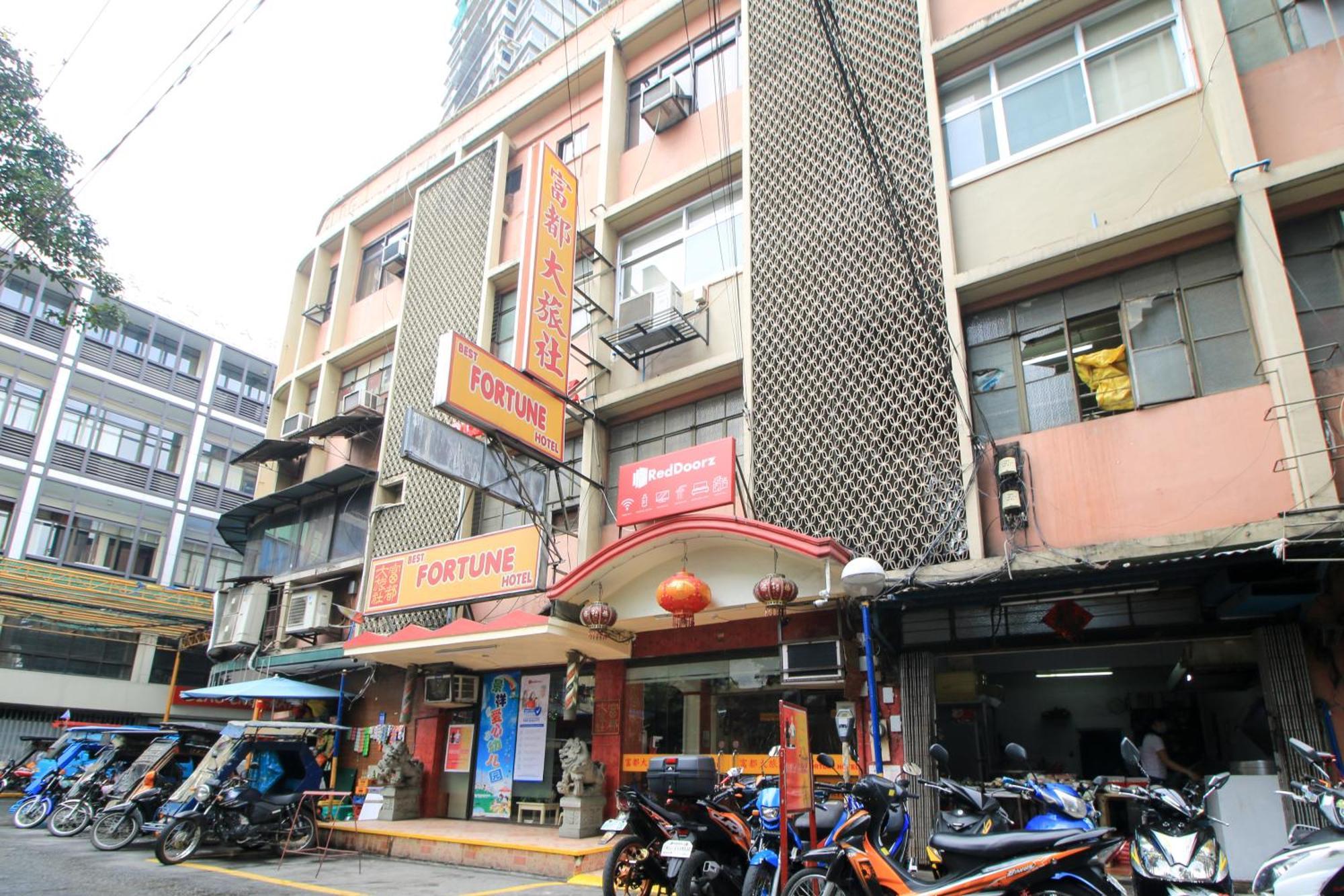 Reddoorz Plus @ Chinatown Binondo Manila Eksteriør billede