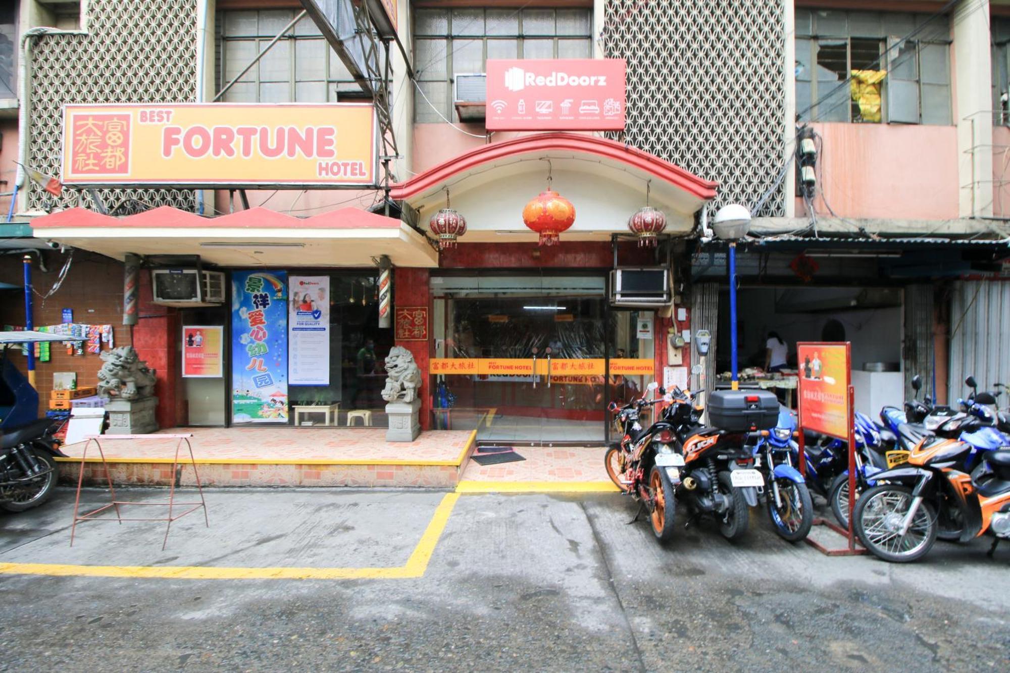 Reddoorz Plus @ Chinatown Binondo Manila Eksteriør billede