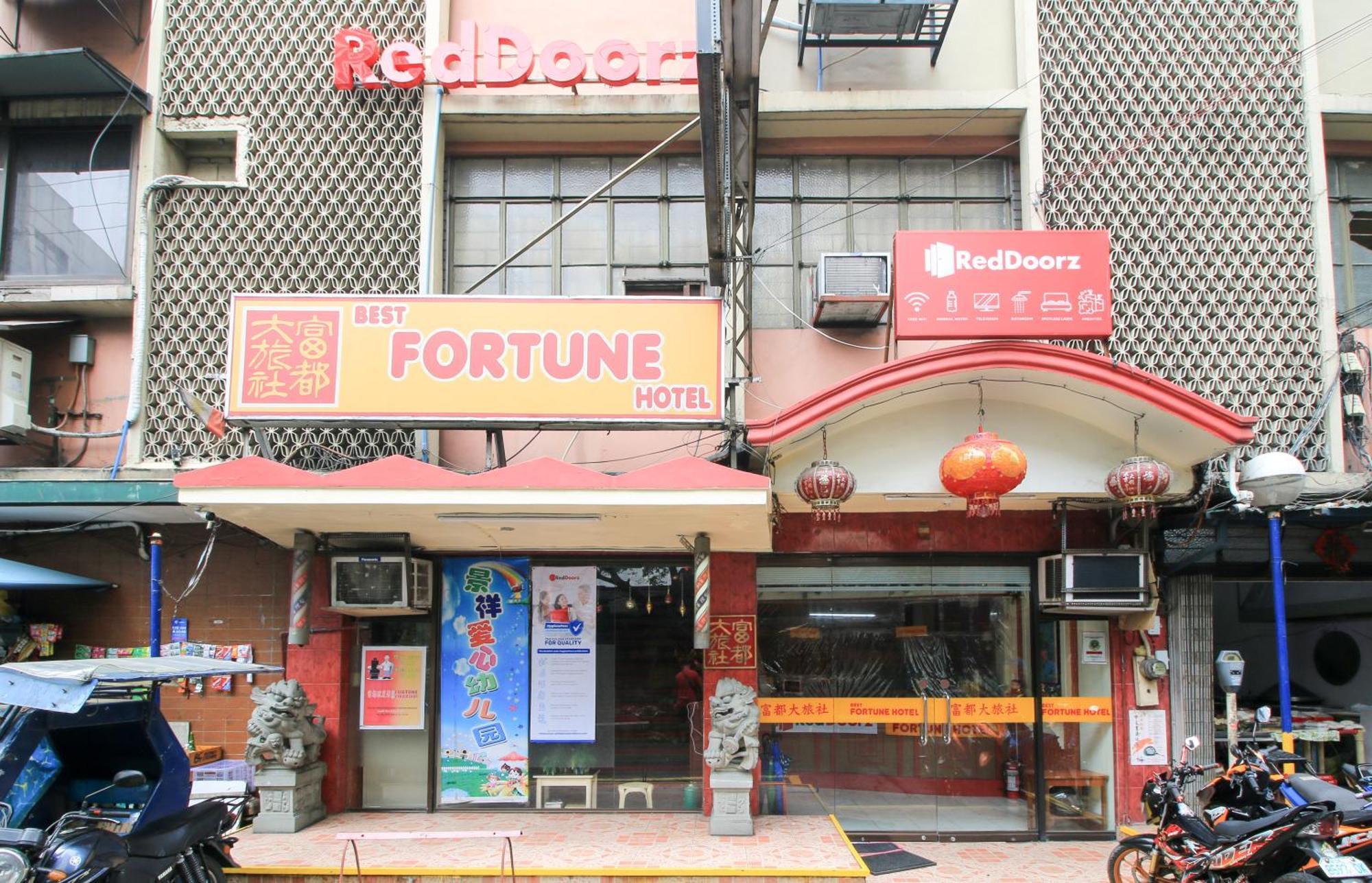 Reddoorz Plus @ Chinatown Binondo Manila Eksteriør billede